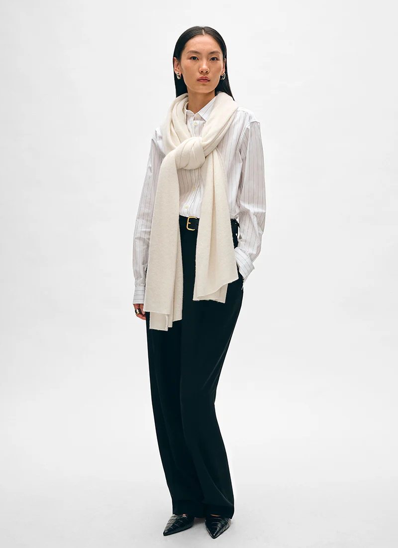 Cashmere Travel Wrap - Image 2