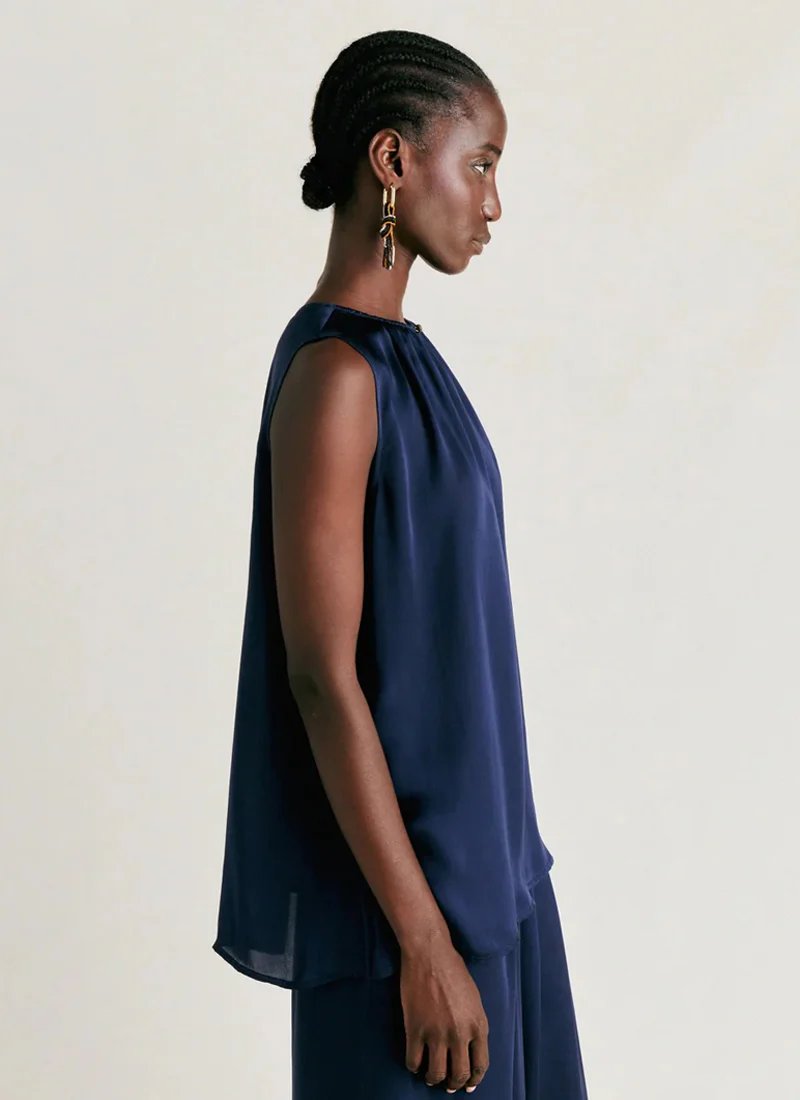 Cris Sleeveless Top - Image 3
