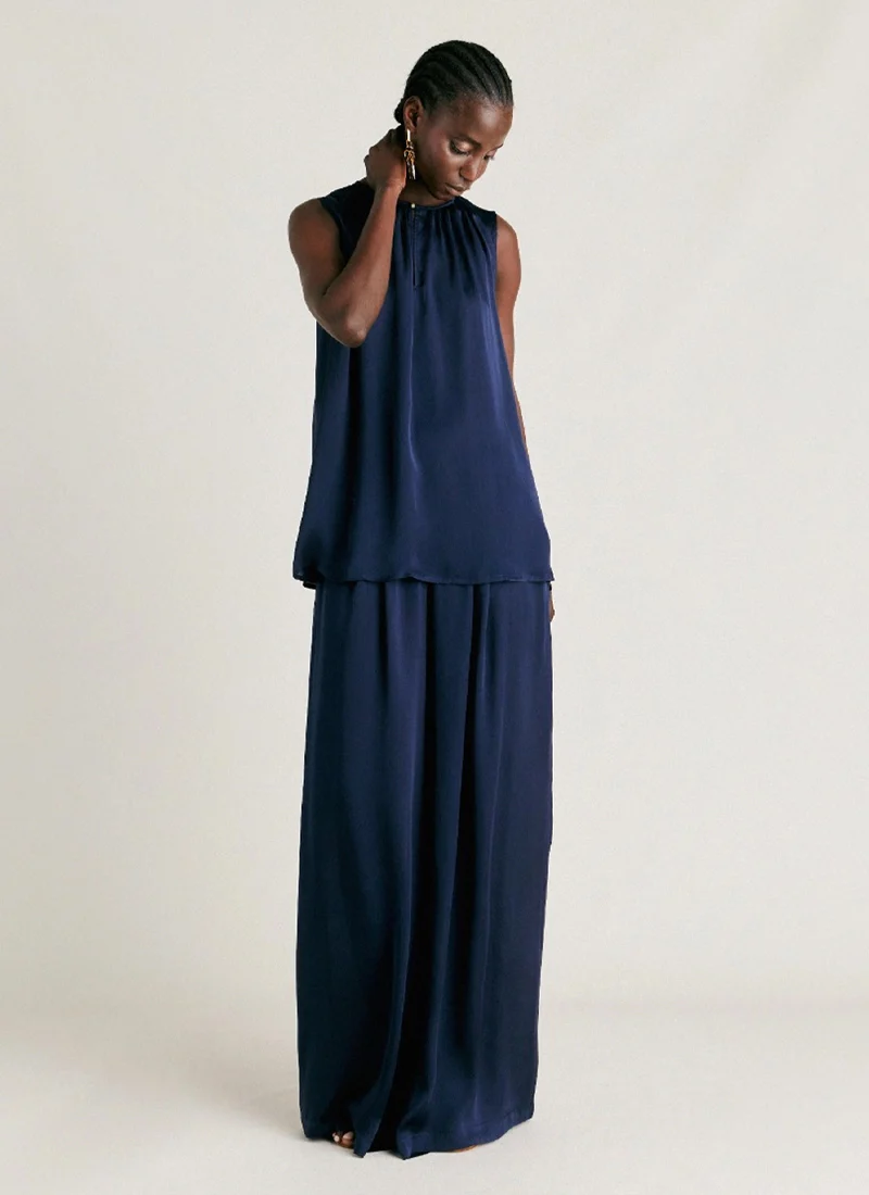 Cris Sleeveless Top - Image 4