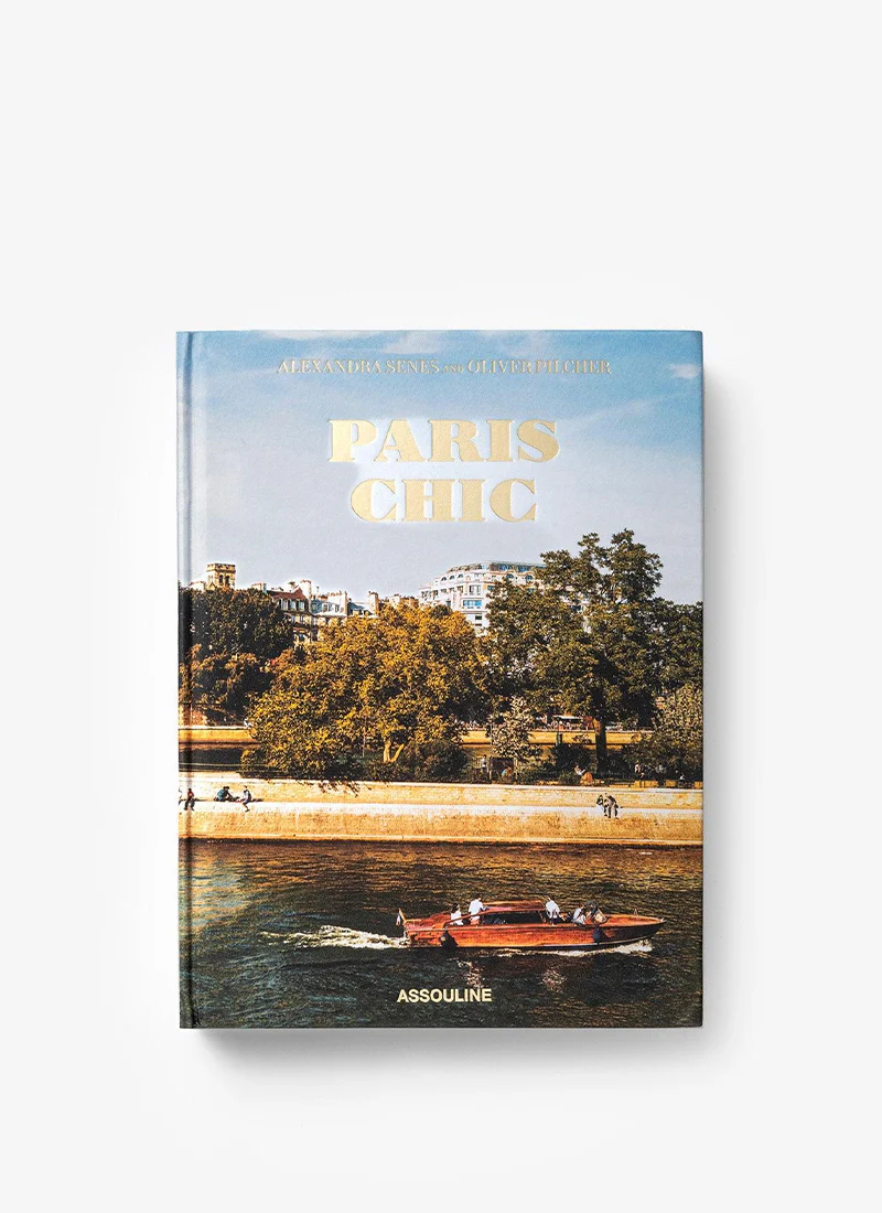Paris Chic Book - Image 3