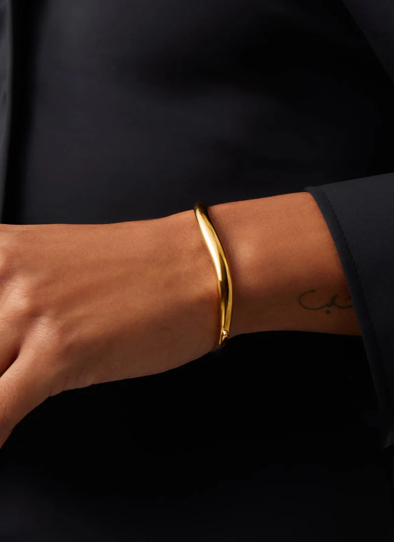 Savi Signature Hinged Bangle - Image 2