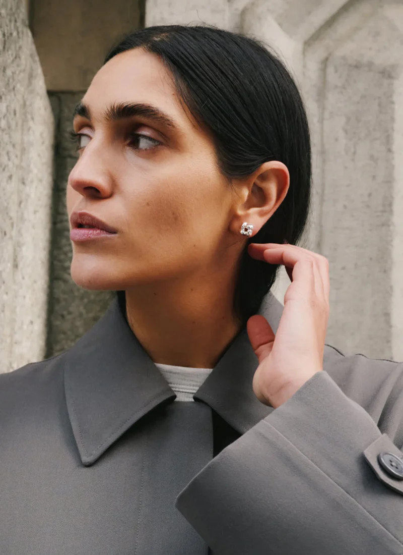 Mini Woven Square Earrings - Image 3