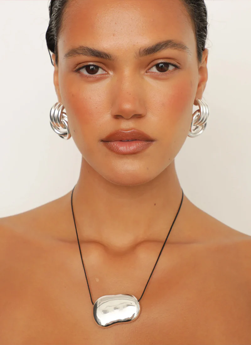 Julia Necklace