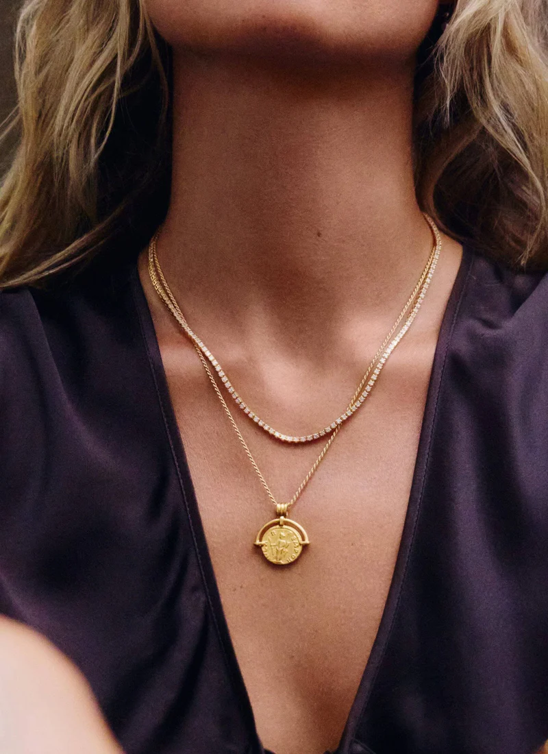 Lucy Williams Medium Engrave Roman Arc Coin Necklace