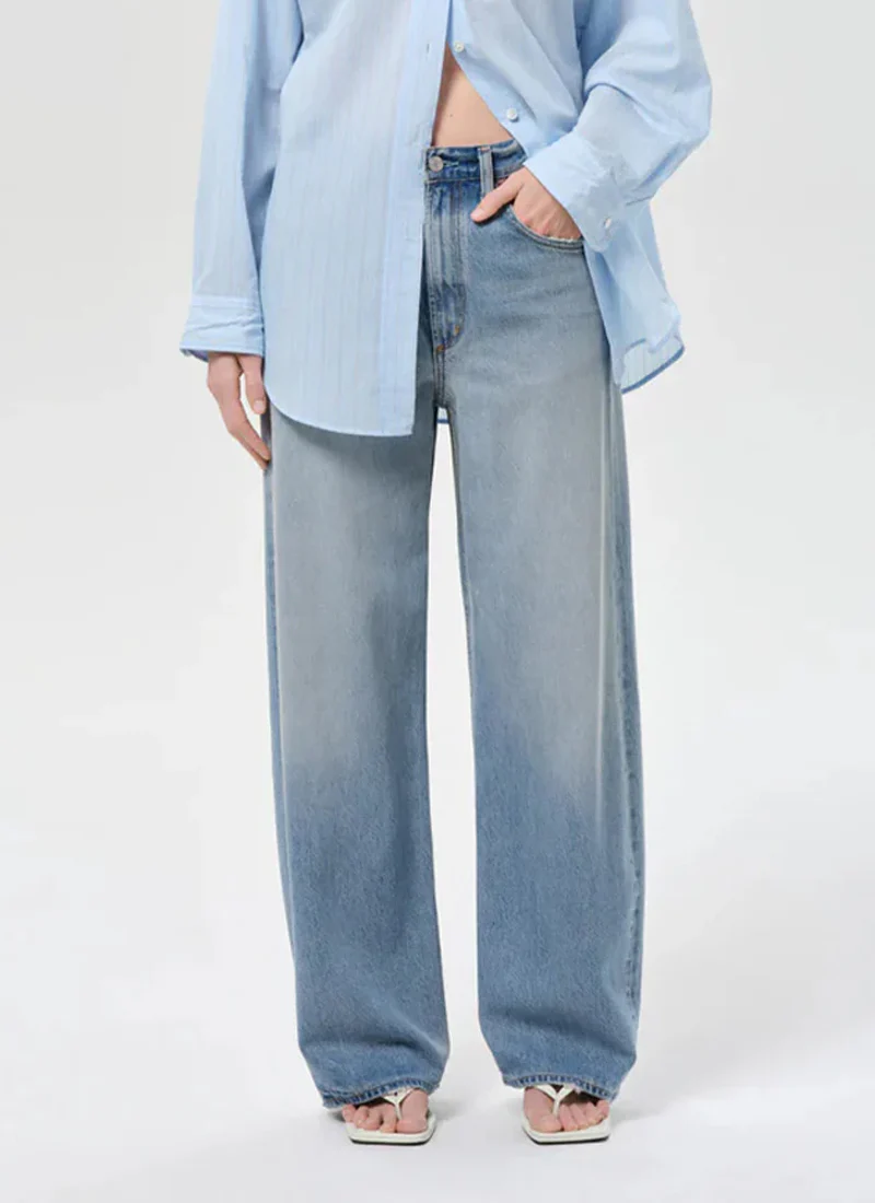 Low Curve Wide Leg Jeans