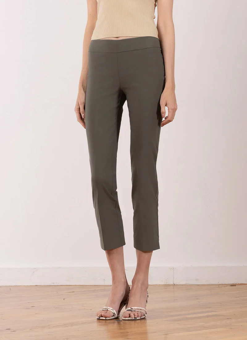 Brigitte Signature Slim Crop Pants
