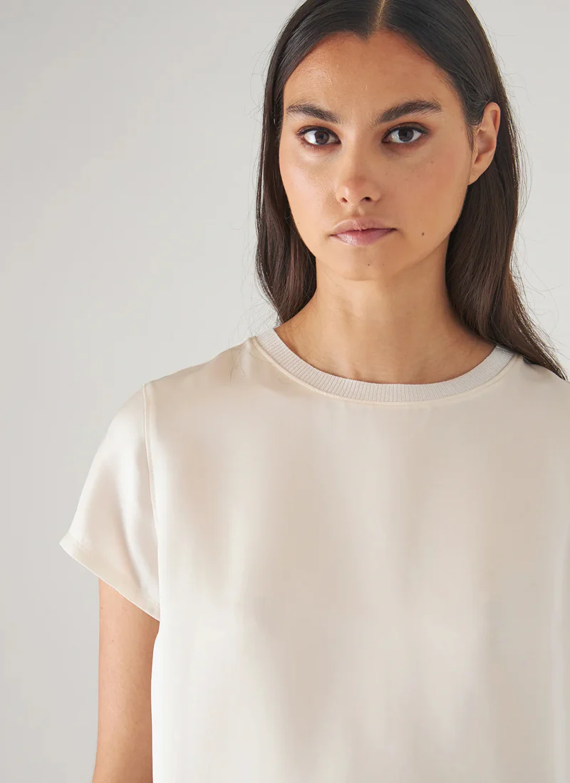 Silk Short Sleeve Crewneck Shirt - Image 2