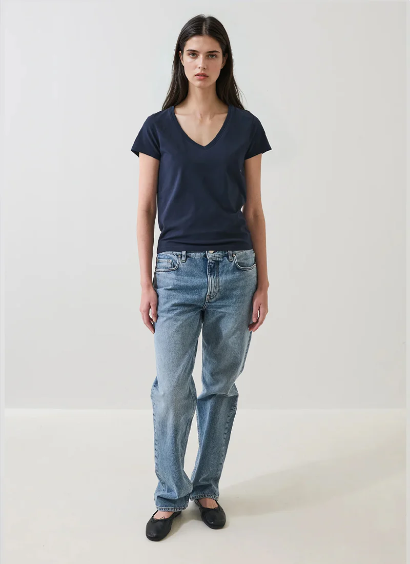 Pima Cotton Stretch Slim V-Neck T-Shirt - Image 4