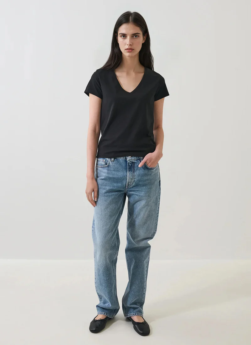 Pima Cotton Stretch Slim V-Neck T-Shirt - Image 4